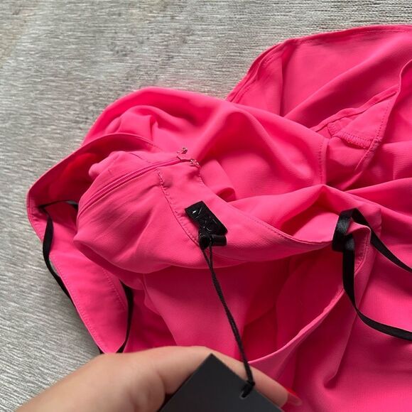 new revolve pink SHORTS LOTTIE NBD - Picture 2 of 4